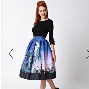 Unique Vintage: Haunted Mansion skirt, size M